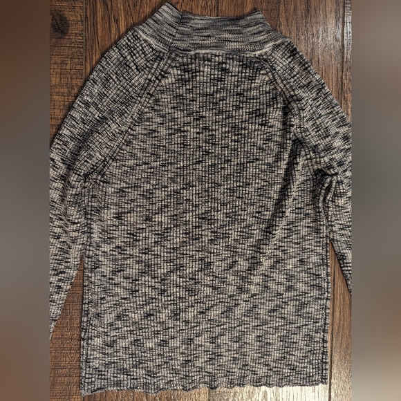 Wynter Women's Black & White Heathered Turtleneck Size Large Rayon & Poly Soft! - Picture 13 of 16